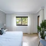 Bhost - Bellagio 贝纳尔马德纳